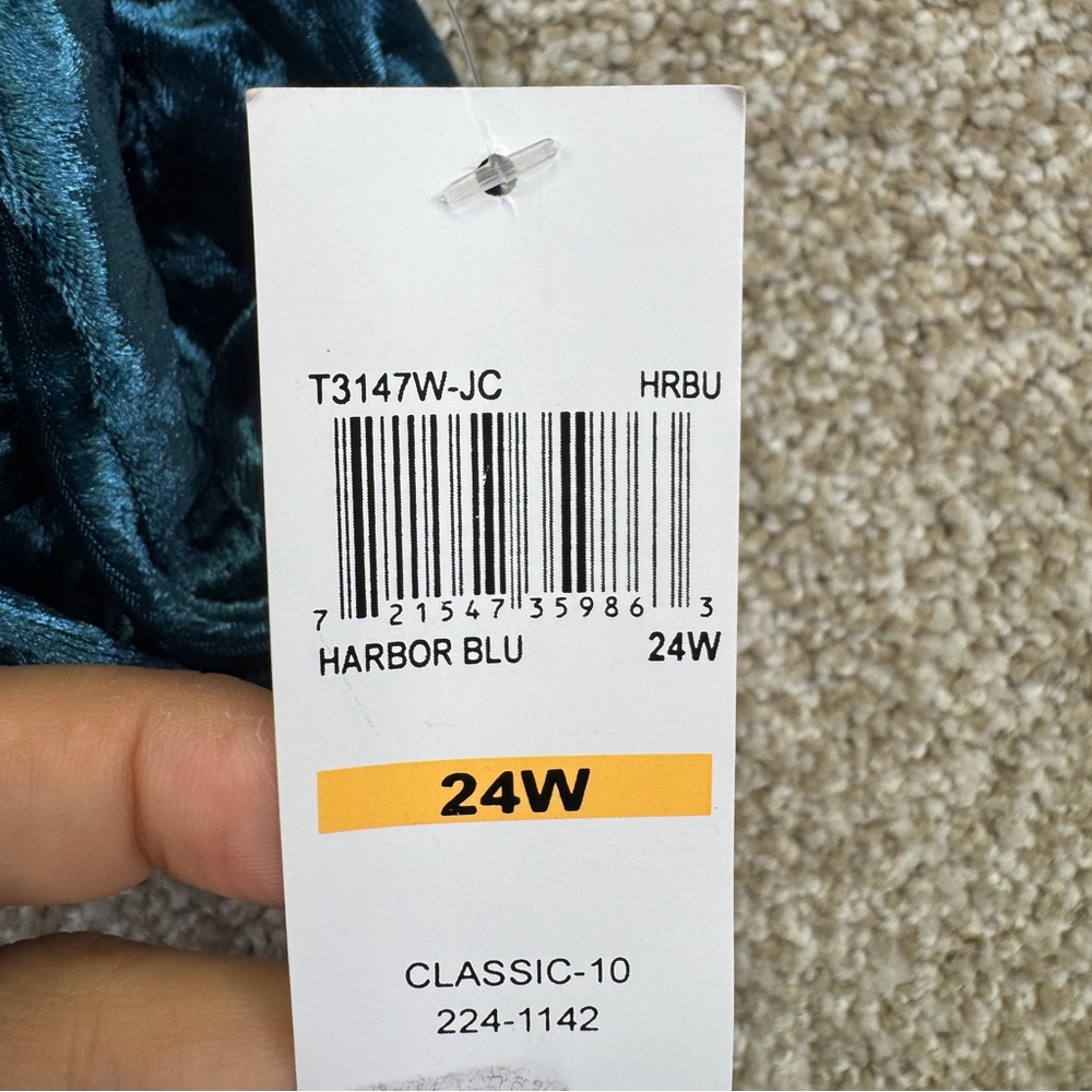 New London Style Elegant Teal Velvet Wrap Dress Women’s Size 24W - Picture 10 of 12